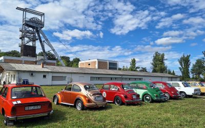 Veteránautók találkozója a Bányászati Múzeumban
